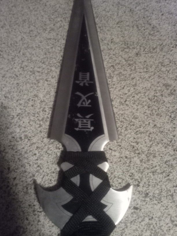 Leo's Weapon