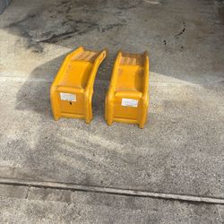 Heavy Duty Wheel Ramps / Tire Ramps (Pair) – Great Condition