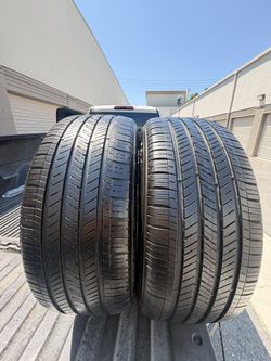 245/45/19 Goodyear Eagle Touring 80%+ Tread (2)