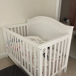 Barely Used Baby Crib Plus Organic Mattress