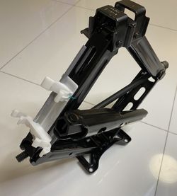 Jack Kit Set for 2011-2015 Ford Explorers OEM Genuine Part 5F9A-17A078-AA