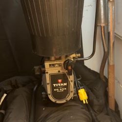 🚨 Titan ED 655 – Like NEW (Used Twice!) 🚨