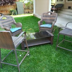 Outdoor Wicker Patio Furniture Set W 2 Rocking Chairs