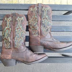 Justin Cowgirl Boots Brown Size 8B