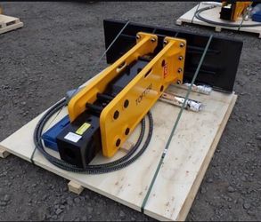 Concrete attachment Toft 750 Skidster breaker