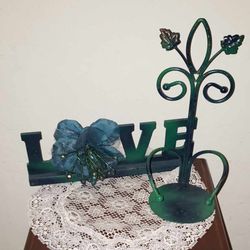 X2 WROUGHT CAST IRON CANDLE HOLDER HAND PAINTED PEACOCK FIREWORK BLING BEADED WOODEN LOVE SIGN ACCENT TABLE DECOR ART DISPLAY