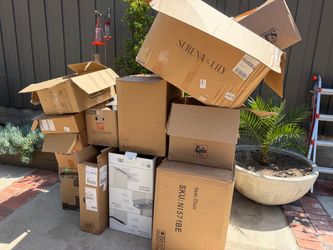 Moving boxes free
