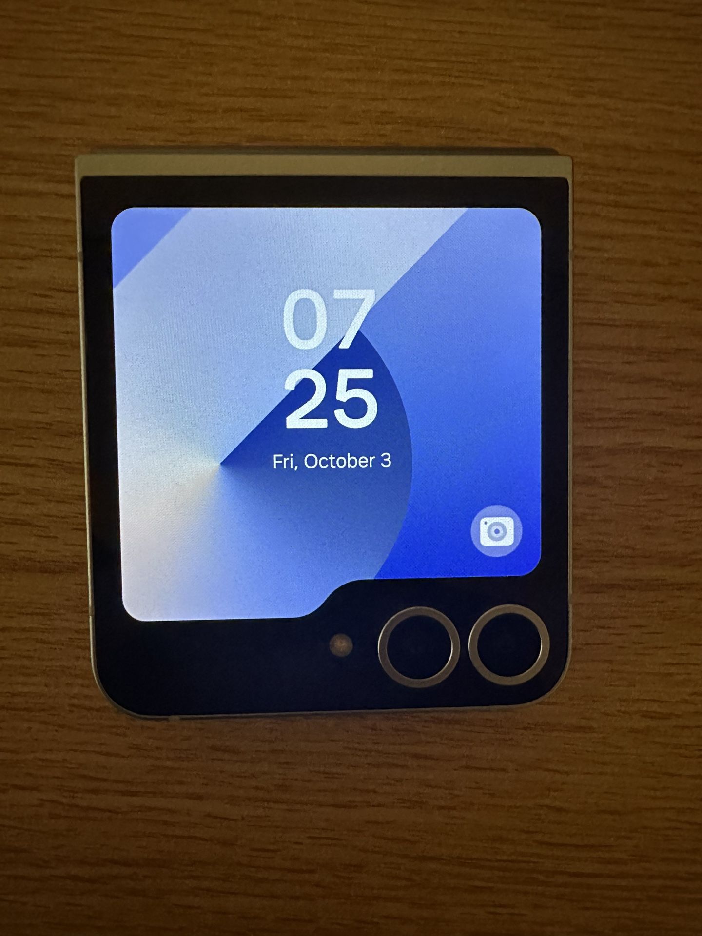 Samsung Flip 6 (UNLOCKED)