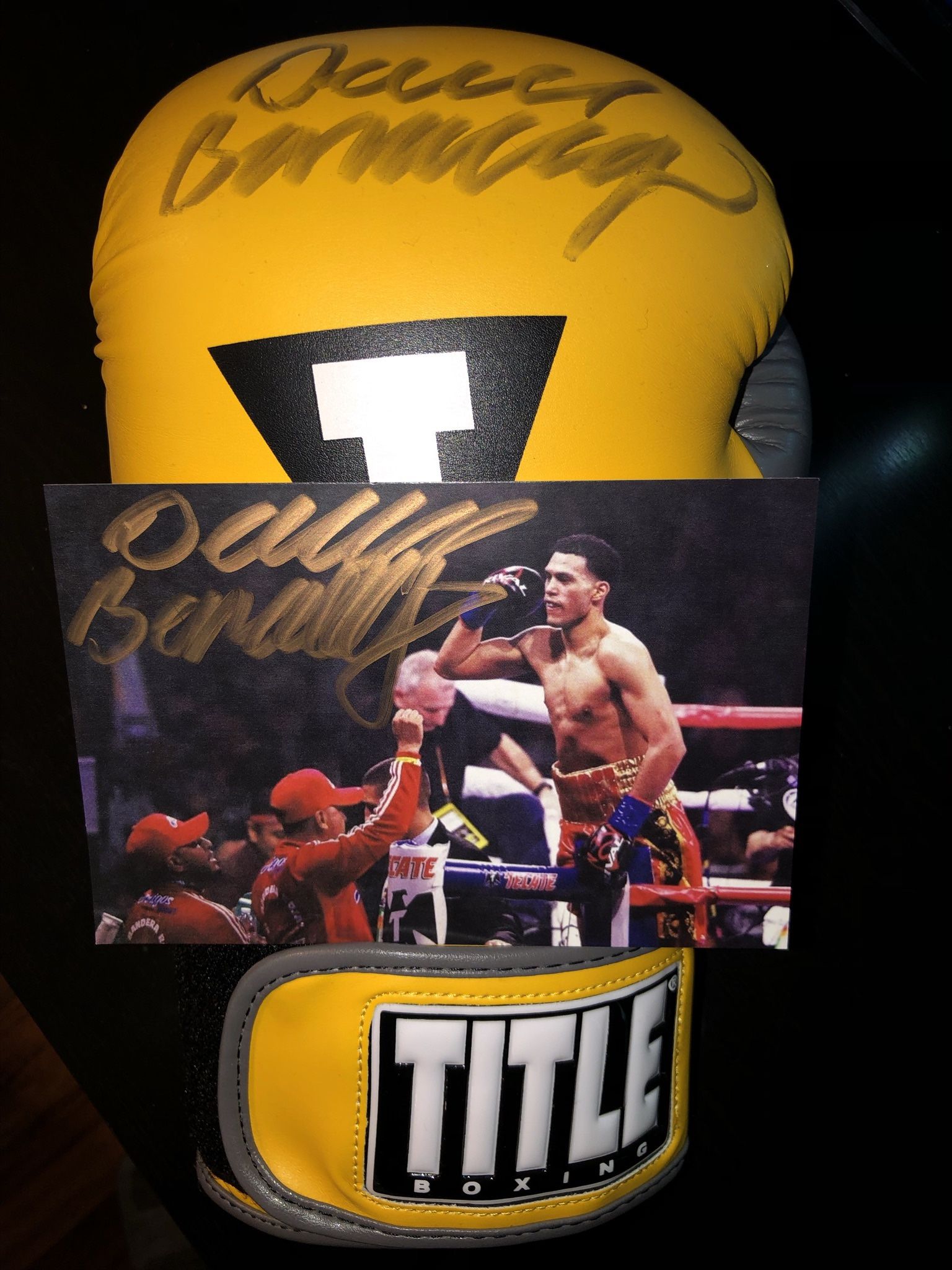 Signed David Benavidez Memorabilia