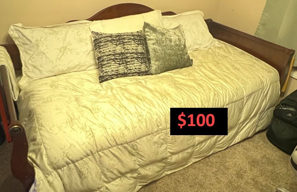 Sleigh Daybed