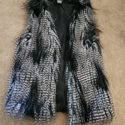 H&M Womens Faux Fur Vest
