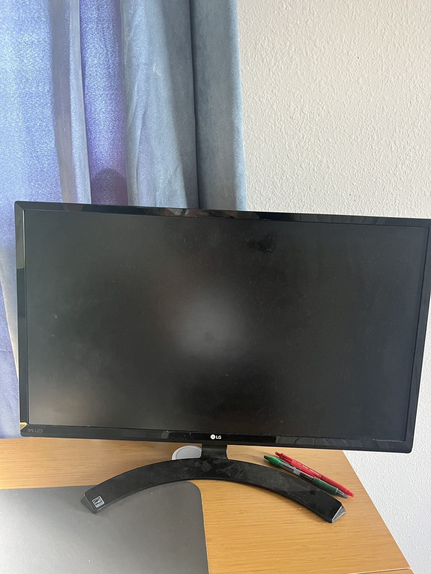 LG Monitor
