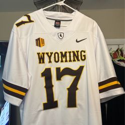 Josh Allen WYOMING COLLEGE JERSEY 