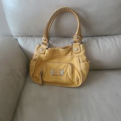 B Makowsky Purse Yellow (Mustard) Medium 