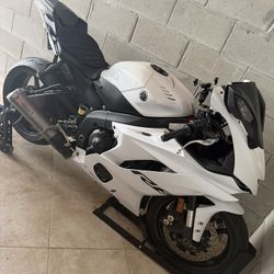 2019 Yamaha R6