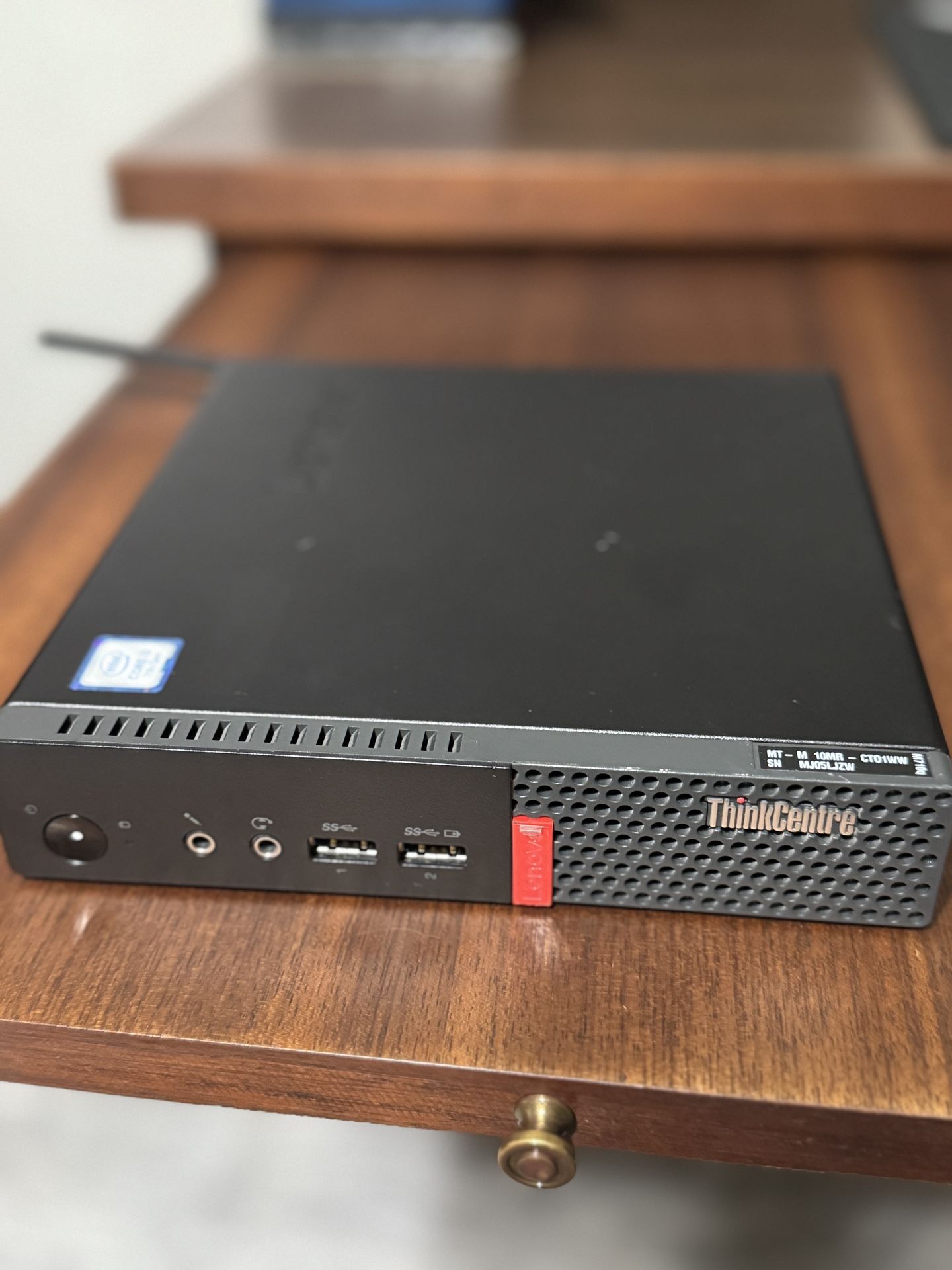 Lenovo ThinkCentre M710q