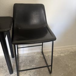 Black Counter Height Bar Stools