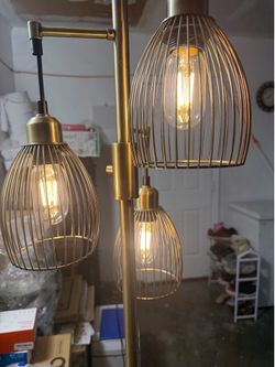 Floor lamp