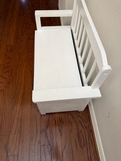 Kids Storage Bench