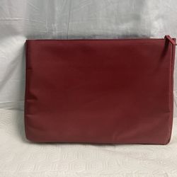 Laptop Fabric Case / 15 Inches Measured / Scarlet Red / Great Condition !!!