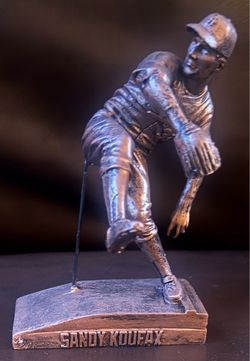 Dodgers Sandy Koufax Replica Statue