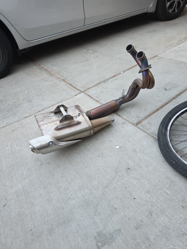 2024 Kawasaki Z650 Stock Exhaust