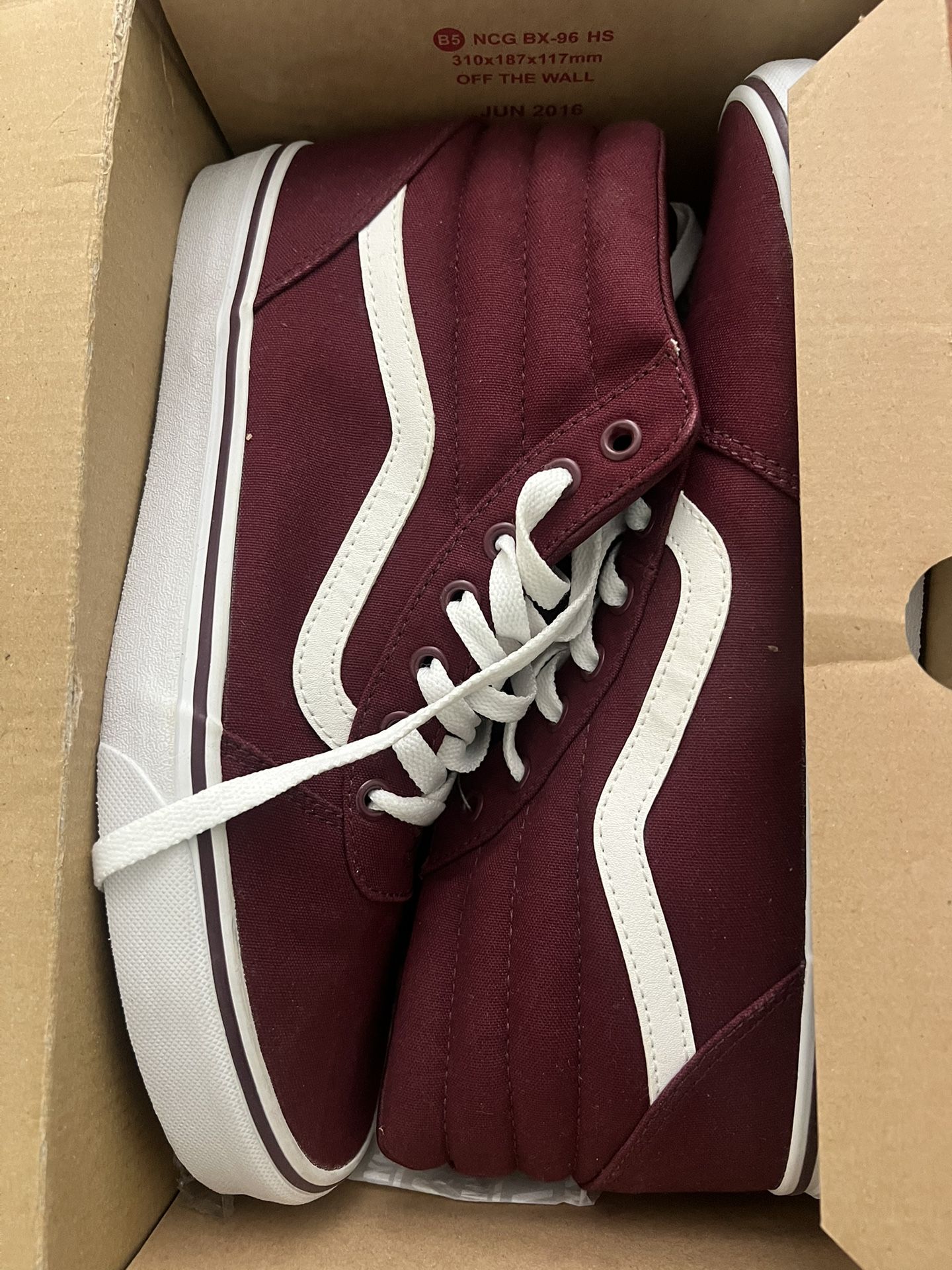 Vans Ward HI Burgundy