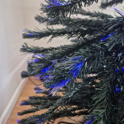 LED CHRISTMAS TREE 🎄 