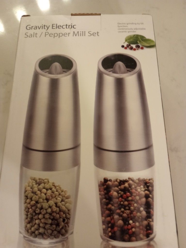 Saleros Electricos Nuevos 2 Pcs $15 X Airopuerto Brownsville