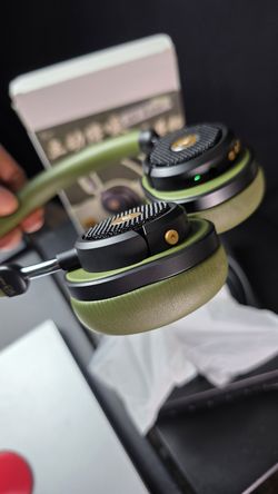 Ikr rona headphones