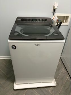 New whirlpool SMART WASHER & DRYER