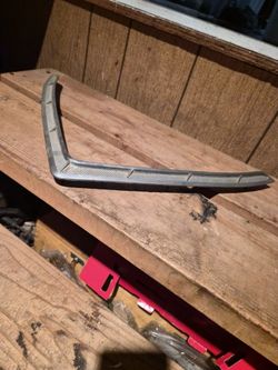 1966 Ford Thunderbird Hood Emblem Ornament