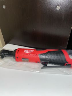 Milwaukee M12 12V Lithium-Ion Cordless 3/8 in. Ratchet (Tool-Only)