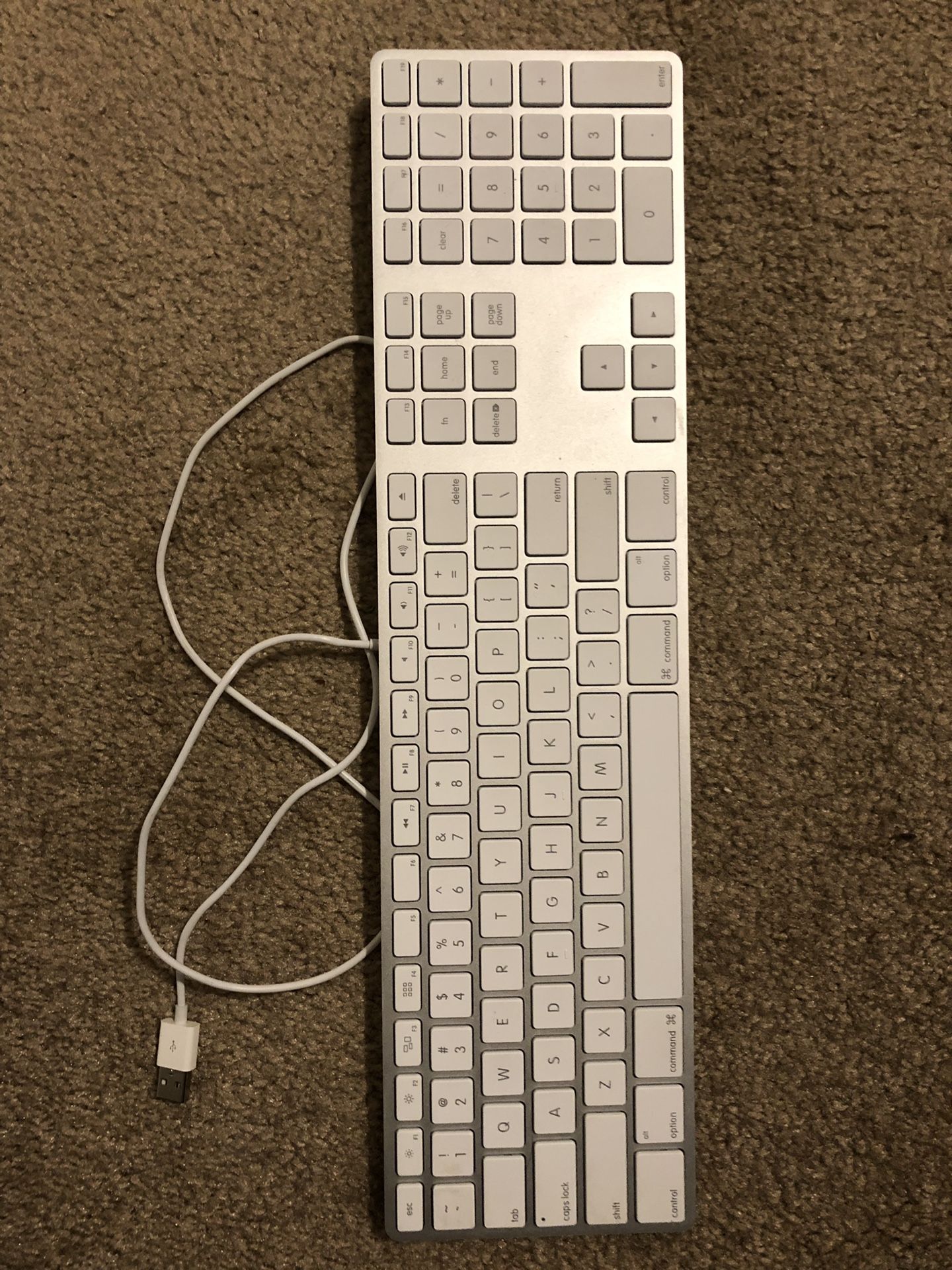 Apple Aluminum Wired keyboard