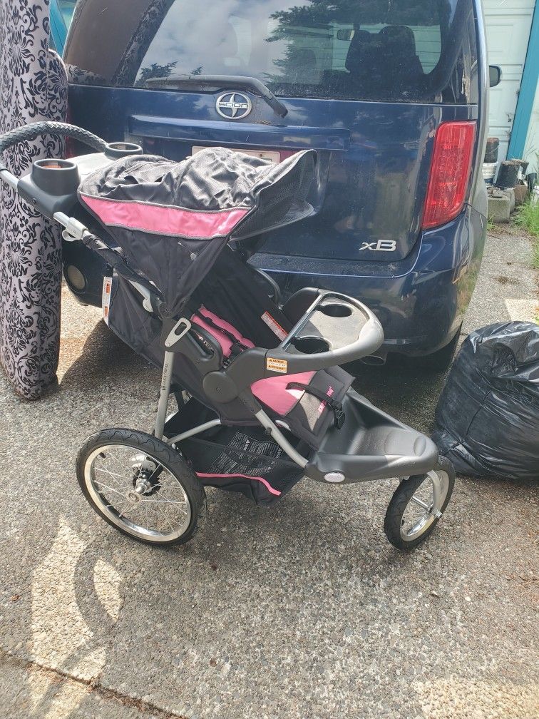 FREE - Jogging Stroller