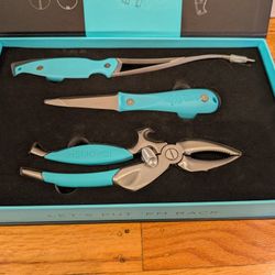 Toadfish seafood tools – 3 piece gift set – new/never used