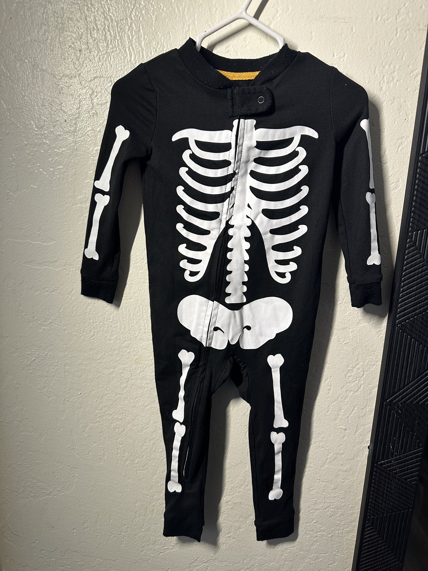 Baby Skeleton pajamas Size 18months