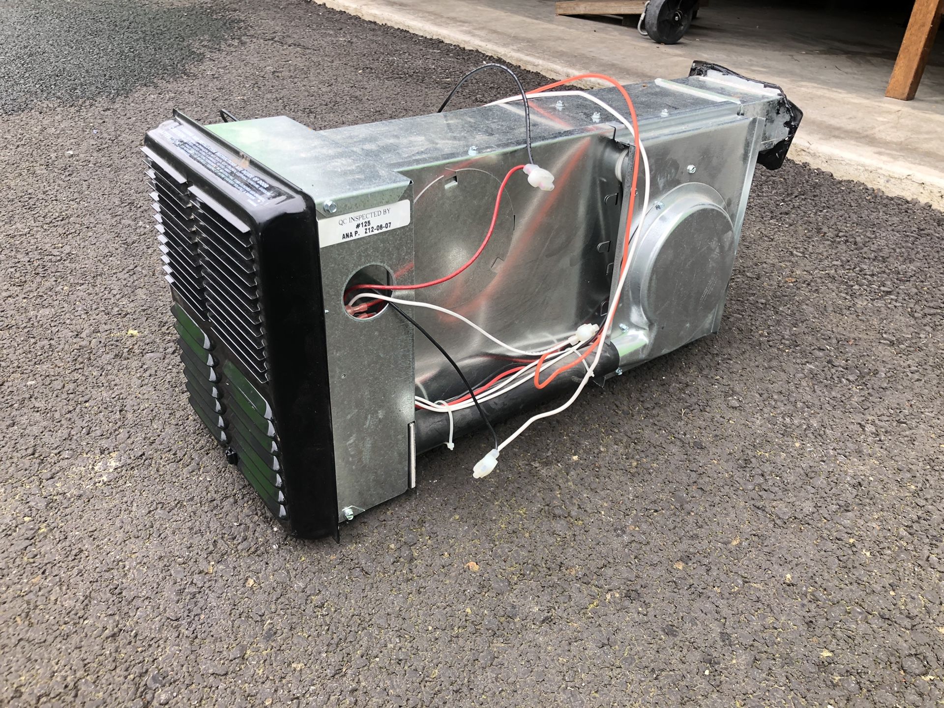 Electric pop up camper heater for Sale in Newberg, OR - OfferUp