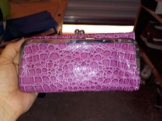 Purple Croc-Embossed Clutch Wallet with Kiss Lock