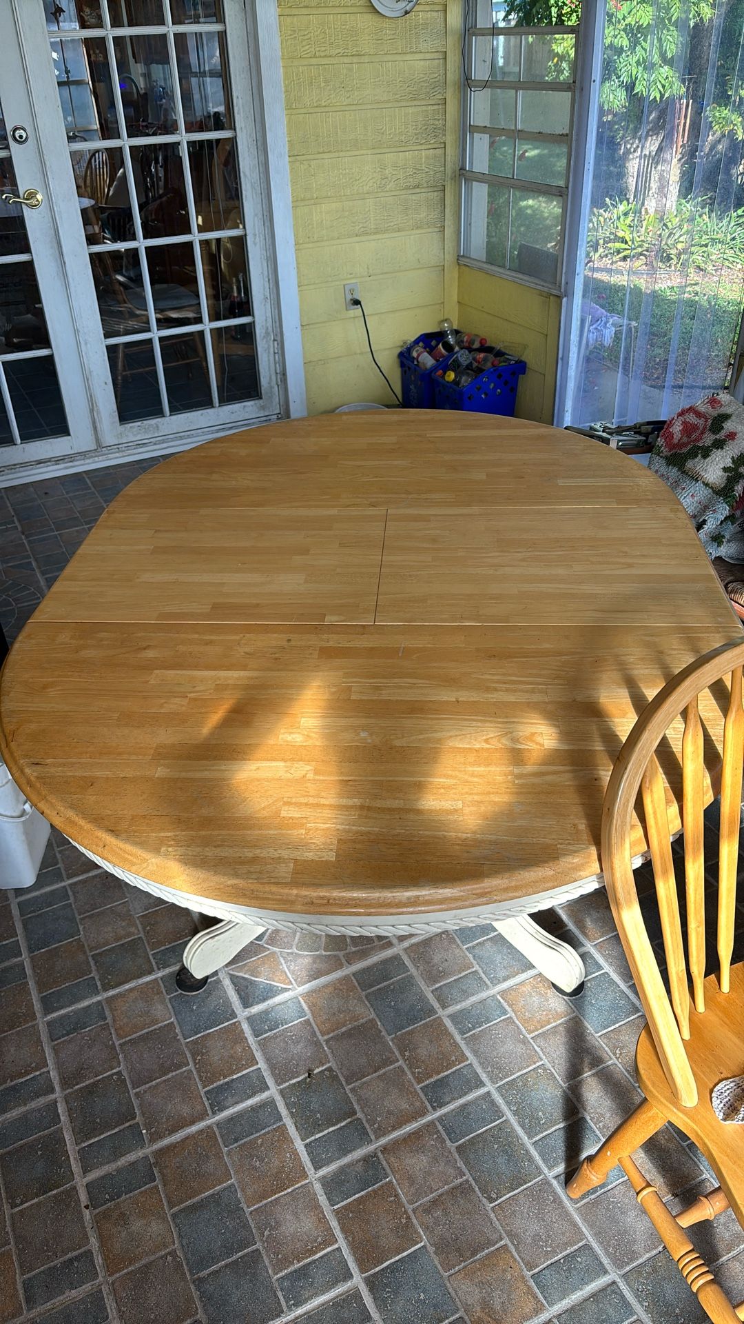 Table With 4 Chairs