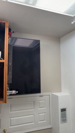 60 inc 4k ultra HD TV