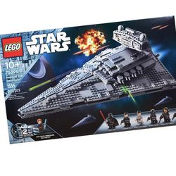 SELLING LEGO ~ NEW IN BOX ~ DM !!!