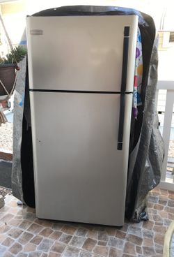 Frigidaire refrigerator