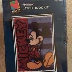 Mickey Mouse Latch Hook Kit - NIB