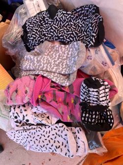 Fee some pairs of women used socks in good condition, Azusa