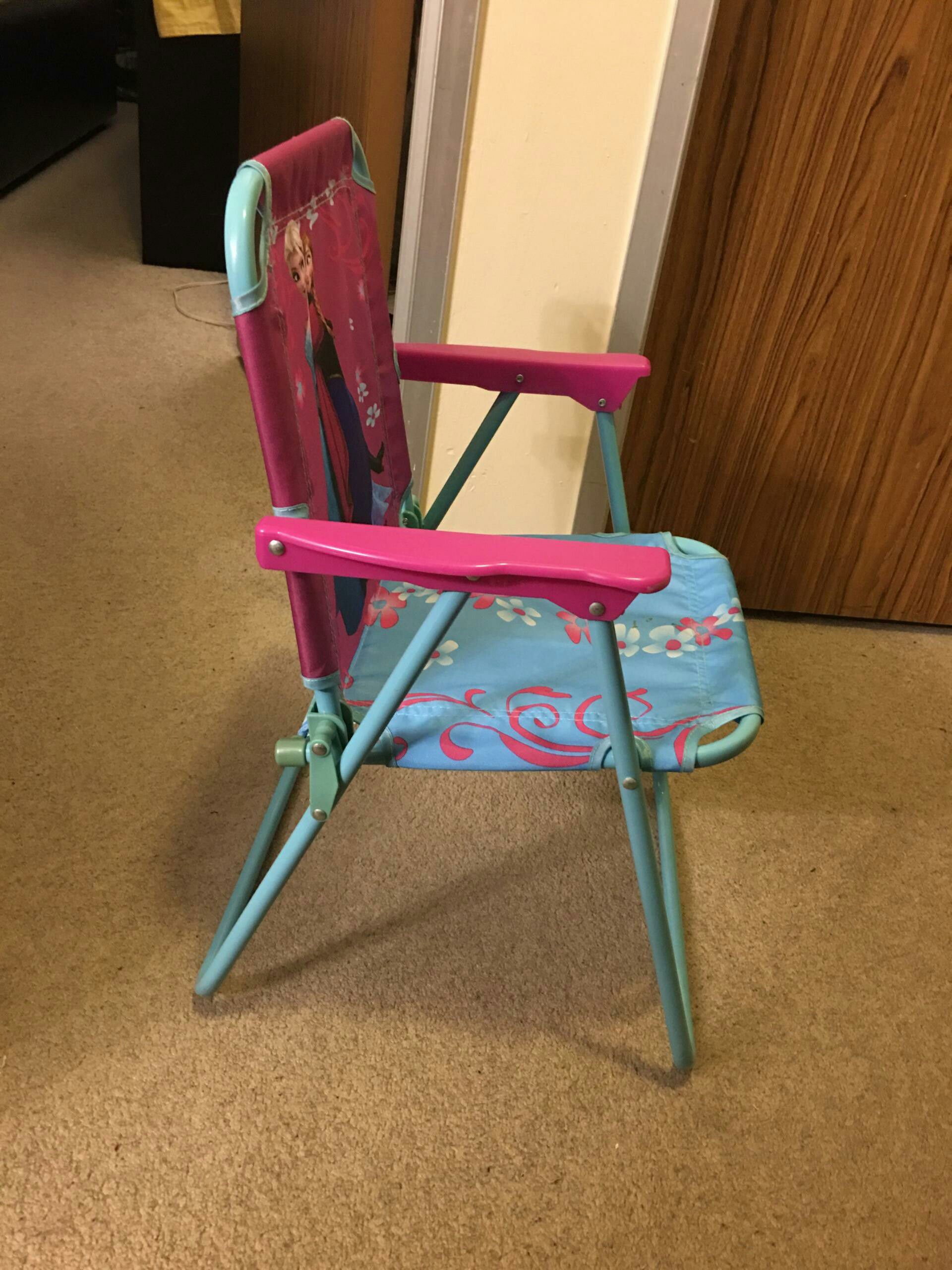 Elsa kids chair