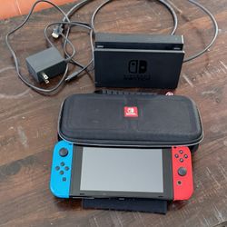 Nintendo Switch Console