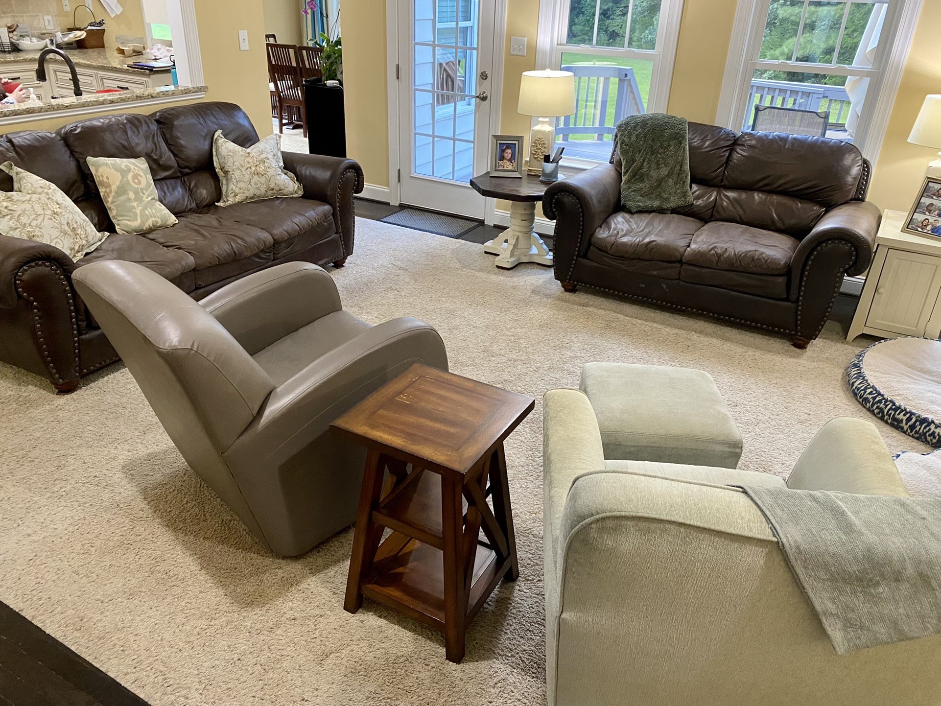 Furniture For Sale! Make Me An Offer!