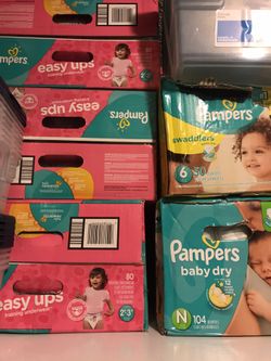 Pampers Easy Up