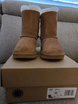 UGGS Toddler Size 6